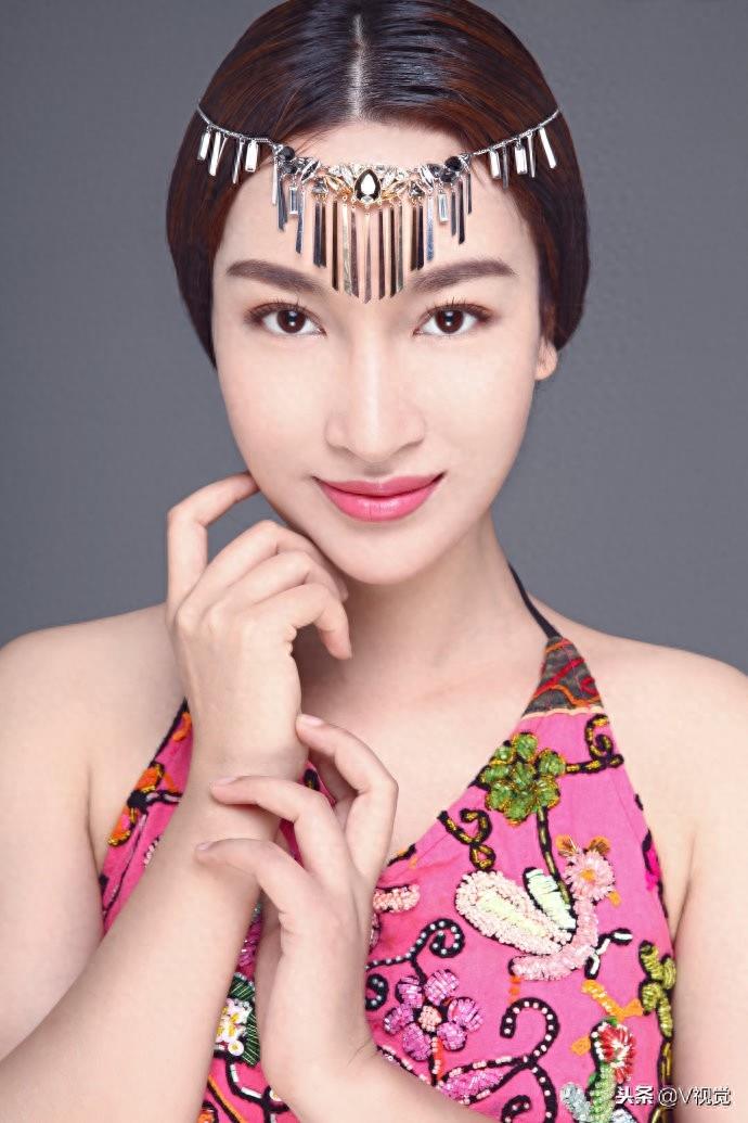 闵春晓、白柳汐、赵昕、李恰、江佳桐等主演《烽火线》