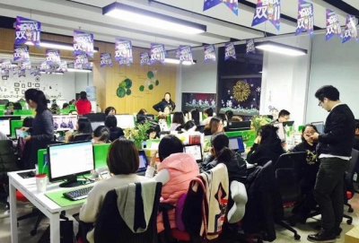 ​拿10万开网店，不到3个月就亏完，网友直言：没有几十万开不起来