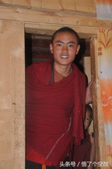 当代中国佛教界高僧大德—益西彭措堪布