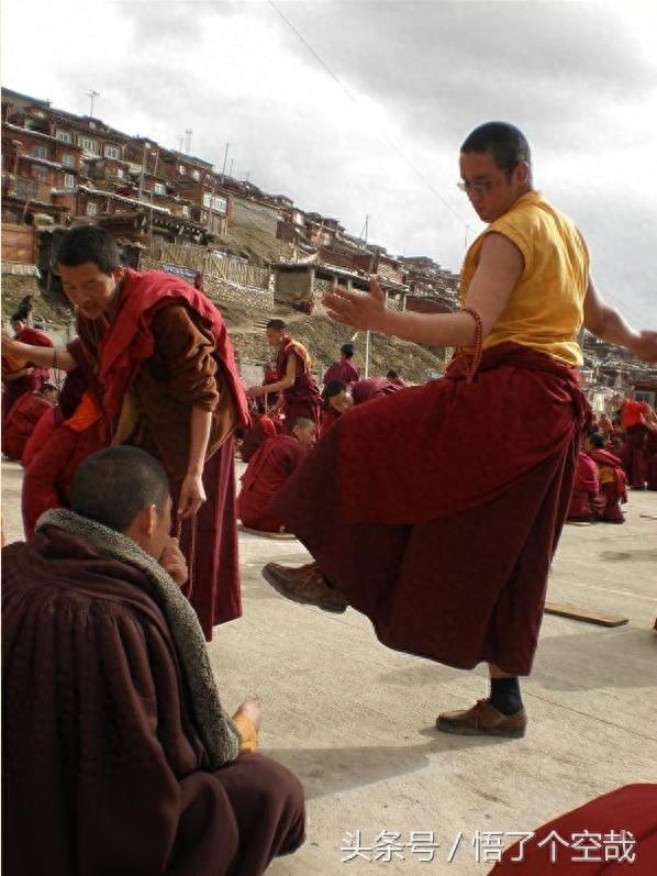 当代中国佛教界高僧大德—益西彭措堪布