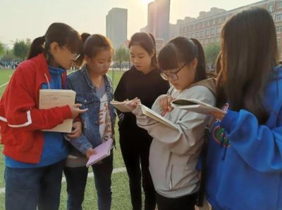​大学就读期间，如出现挂科和重修的情况，会被“记入档案”？