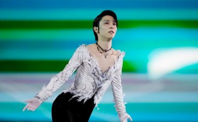 ​官宣！羽生结弦结婚，对方娇小可爱似爱豆，网友直言对日本人脸盲