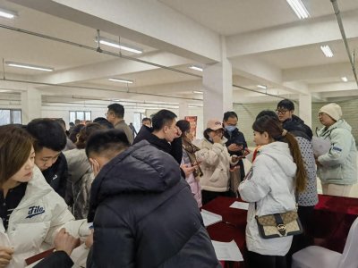 ​张家口碧桂园天玺二期339户业主喜迎新居