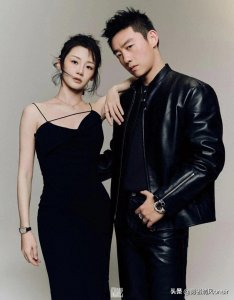 ​郑恺苗苗情人节大片，他望着妻子满眼爱意，夫妻俩甜蜜相拥好甜