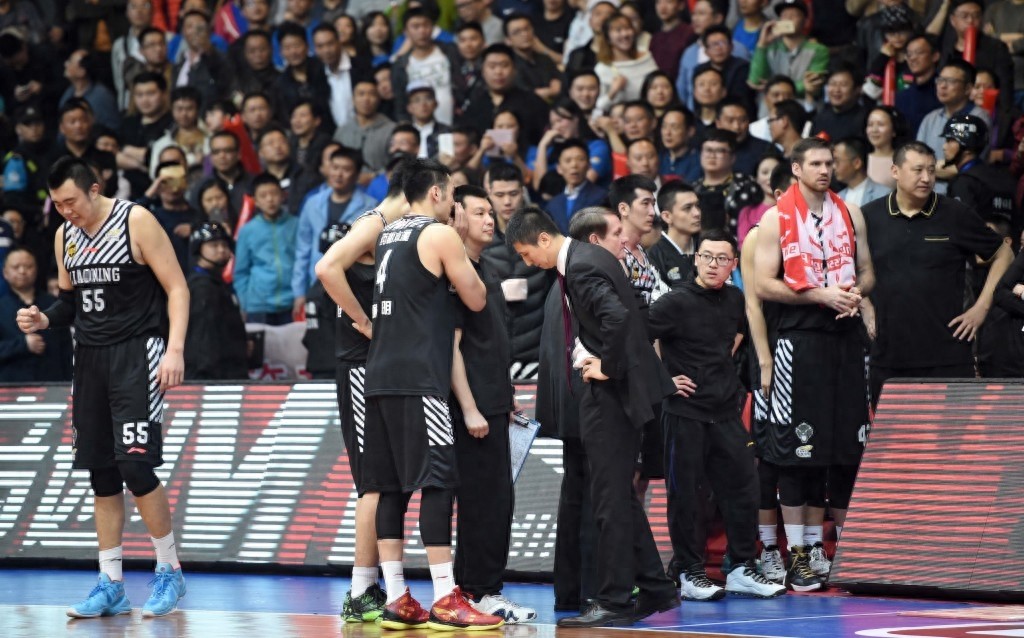 篮球——CBA总决赛：四川队获总冠军