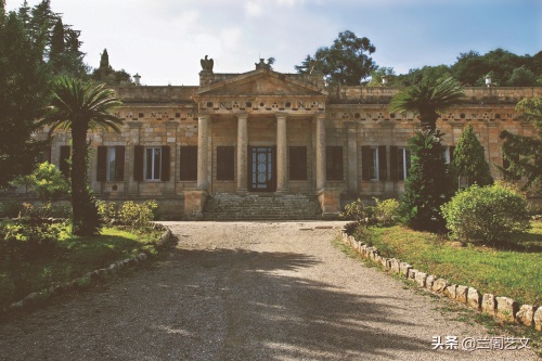 拿破仑——欧洲史上最伟大的军事统帅之一，不可一世的霸主