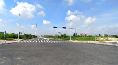 ​贵高——贵港市高级中学，新校区就是漂亮，附近还有甘蔗地哦