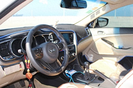 起亚K5轻度改装,越看越有型