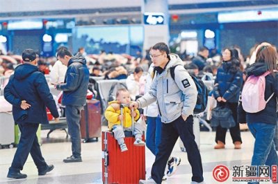 ​乌鲁木齐：归途深处是春天