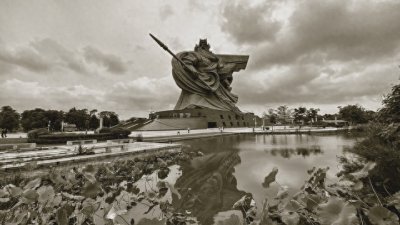 ​大禹治水：无私奉献与民族精神的传奇