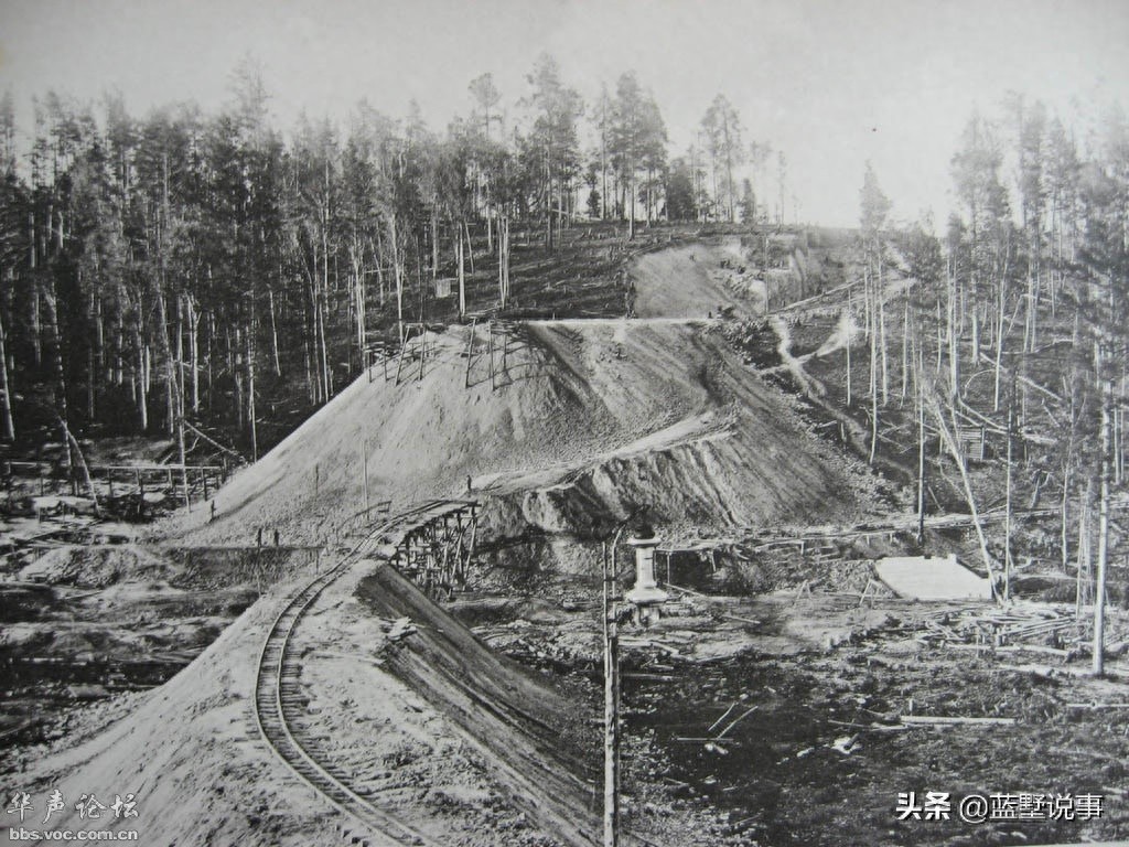 1910年俄国西伯利亚大铁路，全长九千多公里为世界最长铁路