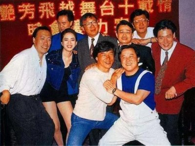 ​90年代香港娱乐圈有多疯狂？没有美颜滤镜，还认得这些女星吗？