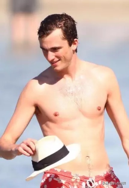 他是有11国混血的比利时帅王子,也是宠妻爱娃的绝世好男人