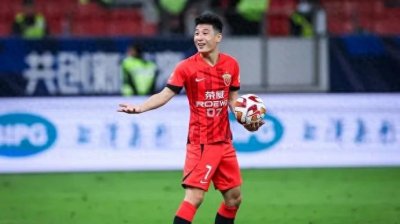 ​揭秘中国足球新的里程碑：武磊获得中国金球奖