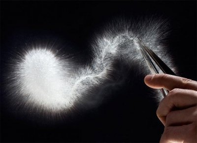 ​“鲁伯特之泪”为什么能挡子弹？科学家发现它能承受8吨压力！