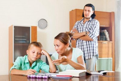 ​叶一茜跟女儿聊天，没想到几句尬聊就草草收场了，你家娃也这样吗