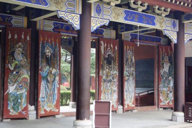 被历代帝王特许世袭的中国道教第一府,道家洞天福地,梦幻龙虎山