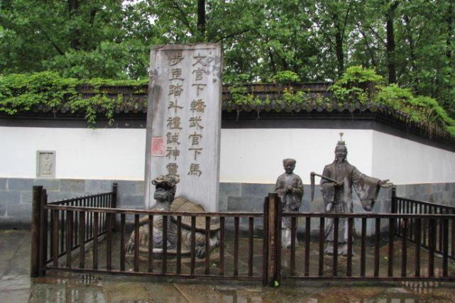 被历代帝王特许世袭的中国道教第一府,道家洞天福地,梦幻龙虎山