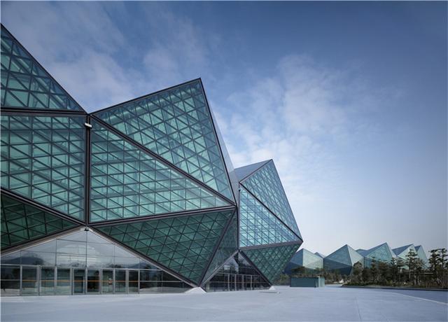 深圳市大运中心体育场（深圳大运会体育中心）(12)