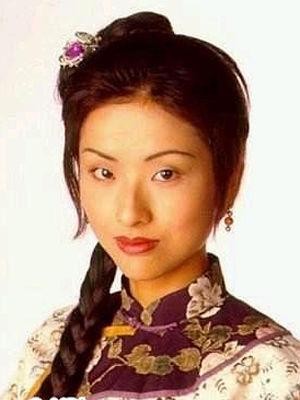 陈奕迅因意外睾丸受伤（陈奕迅曾当众脱裤子露臀）