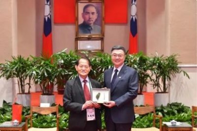 ​不能忍！又一个顽固“台独”分子现身，向大陆发错误信息，不简单