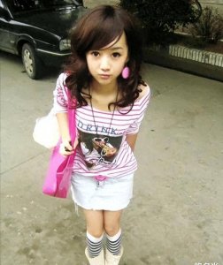 ​“非主流鼻祖”程琳：当年QQ空间的网红女神，今36岁离异单身！