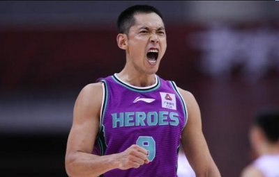 ​再见CBA！张庆鹏正式宣布退役，20年职业生涯就此结束