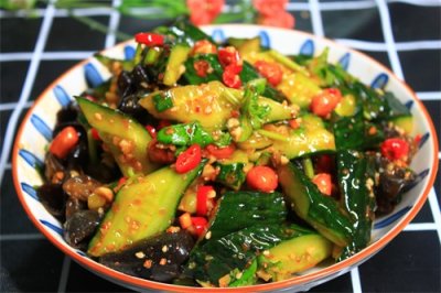 ​2021中秋节菜单，8道菜有荤有素，做法易学，比满桌鱼肉更受欢迎