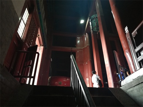 京城700年钟鼓楼,25面大鼓每天7场表演,63吨大钟堪称古钟之王