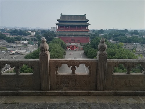 京城700年钟鼓楼,25面大鼓每天7场表演,63吨大钟堪称古钟之王