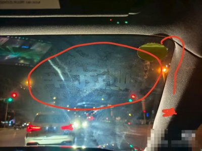 ​“测试车”事件后续：小米拍了拍YU7车主，并撤回了“10000积分补偿”