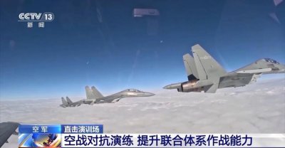 ​歼-16与歼-10对抗谁能赢？直击演训现场