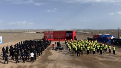 ​新疆独库高速公路启动建设