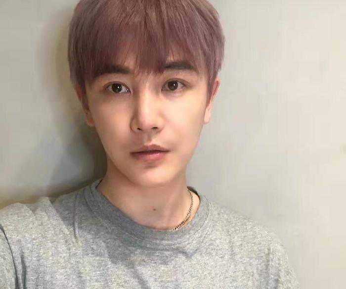 有一种整容叫孙坚换泡泡粉发色，本以为会娘气，结果秒变偶像男主