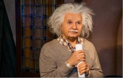 ​爱因斯坦遗留的一封信，表面上描述未来社会，背后却隐藏可怕现实