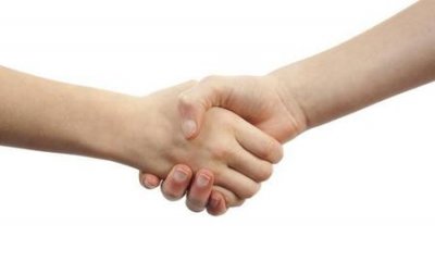 ​被别人打一巴掌 报警怎么处理(打别人一巴掌报警会怎么样)