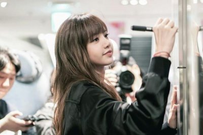 ​怎样让女生愿意和你聊天 让女生愿意和你聊天的技巧