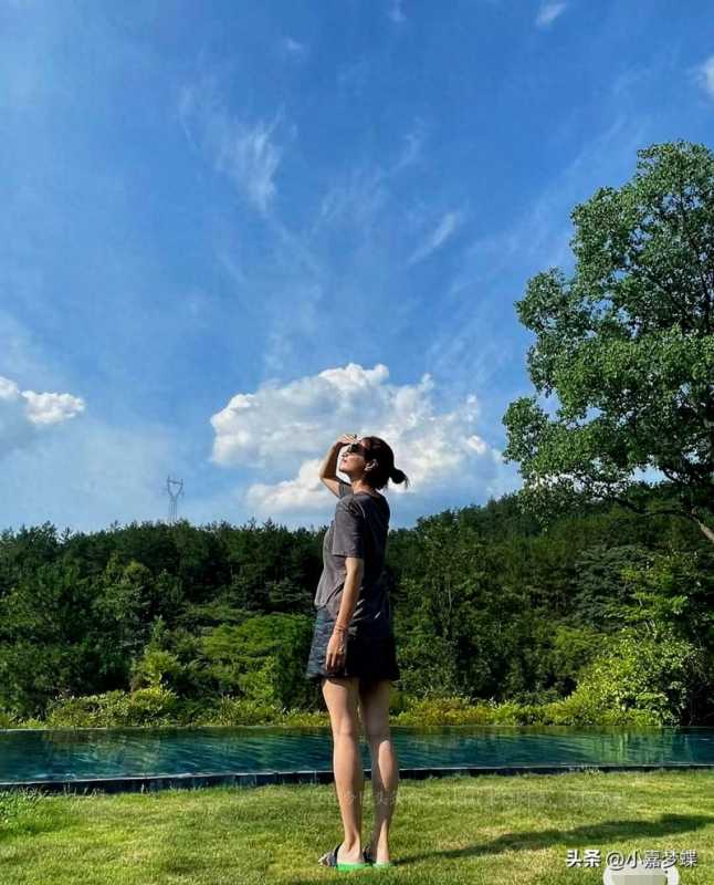 沈佳妮(39岁沈佳妮晒旅游照)