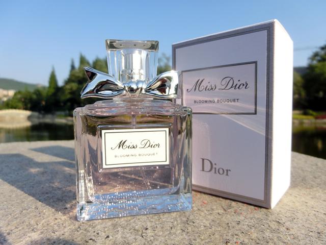 dior香水全系列(Dior的经典香水不只是)(7)