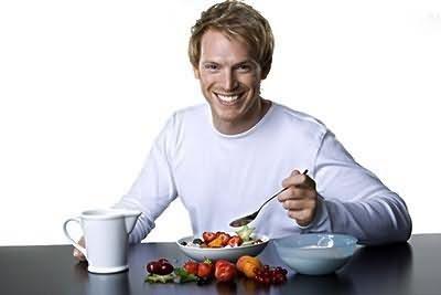 男人吃什么比较补十种食物（19种食物让男人聪明更强壮）(1)