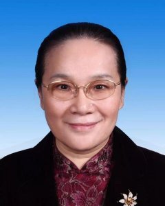 ​信州春1956典藏多少钱(信州春12年多少钱一瓶)