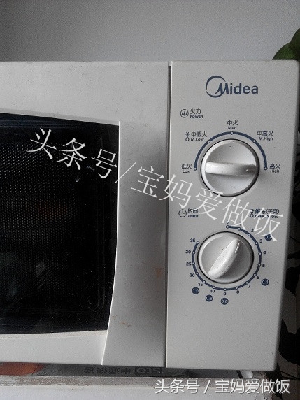 微波炉煮米饭怎么操作(微波炉煮饭的正确方法)