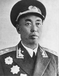 ​谭冠三简介（谭冠三开国中将）
