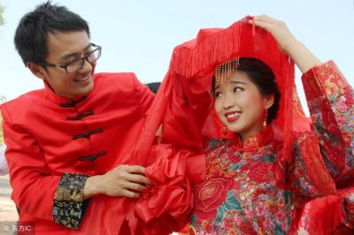 ​木命和土命婚配好吗（男女五行配婚的歌诀）