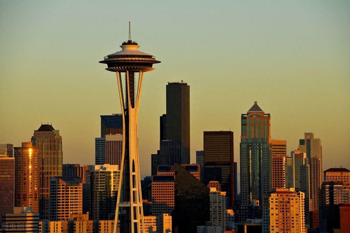 太空针塔兴建于1961年，是西雅图的地标性建筑之一