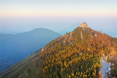 ​衡山在哪里，湖南省衡阳市南岳区(五岳之一)