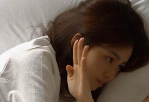 内向男生怎么追女生