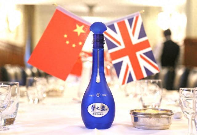 揭开真相，不要再痴迷所谓“中华烟3字头”、红标梦之蓝，那是智商税！