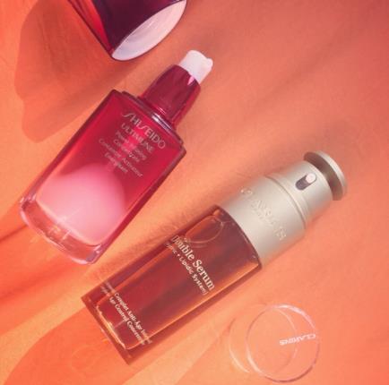 娇韵诗和资生堂哪个好?娇韵诗和资生堂精华哪个好 娇韵诗和资生堂哪个好?娇韵诗和资生堂精华哪个好