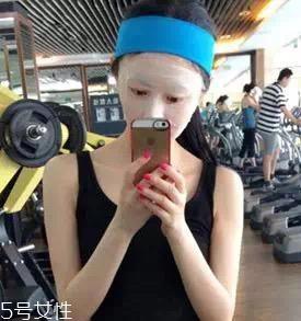 贴片面膜多久用一次 这样敷肌肤轻松开挂 贴片面膜多久用一次 这样敷肌肤轻松开挂